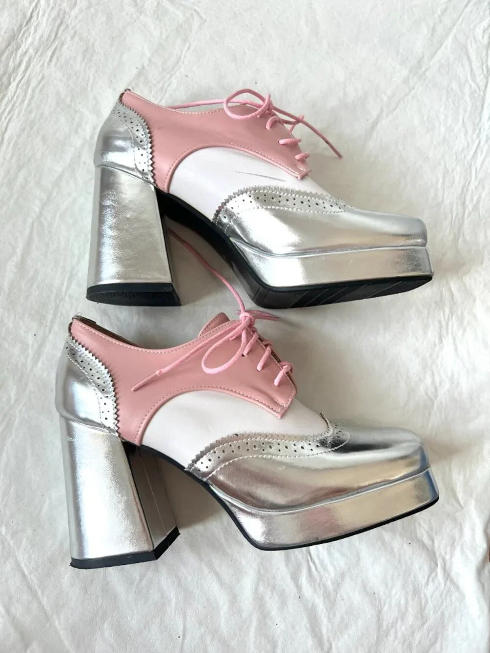 Platform shoes brogue wingtip 39 pink white silver faux leather lace up square